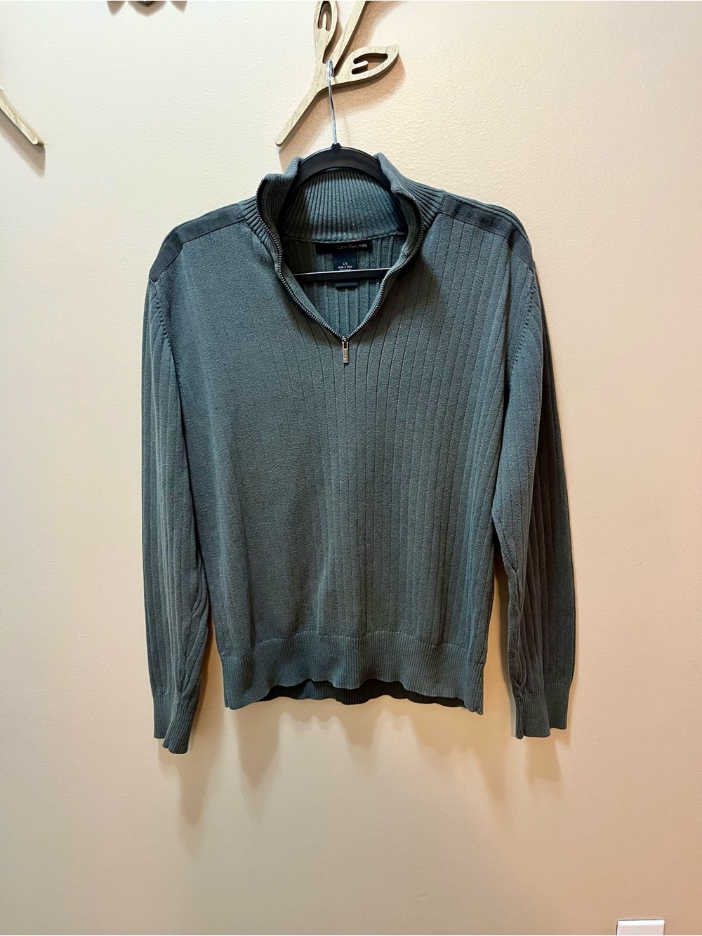 Calvin Klein Men's Quarter-Zip Ribbed Sweater Size Large